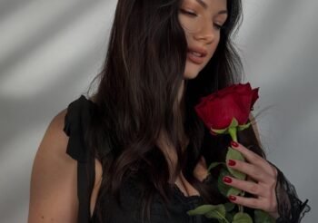 Ana Danch – «Квітка»